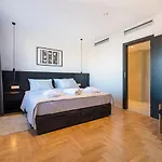 Miramare Hotel 4*
