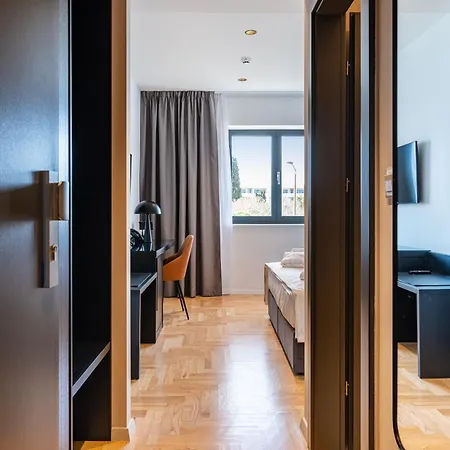Miramare Готель 4*