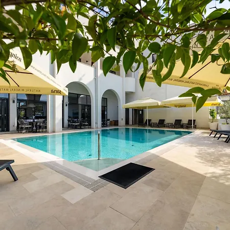 Miramare Hotel 4*